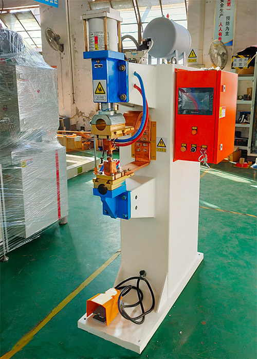 自行車止栓自動(dòng)點(diǎn)焊機(jī)