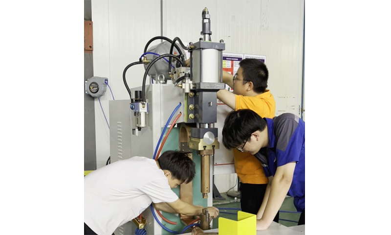 點(diǎn)焊機(jī)維護(hù)